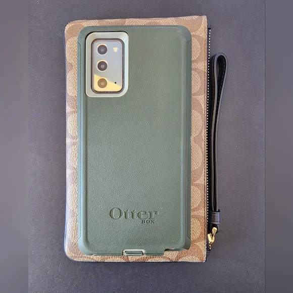 ✨️NWT✨️ Coach Signature Large Wristlet Pouch, Khaki & Midnight, 2020, $128 MSRP - Picture 4 of 7